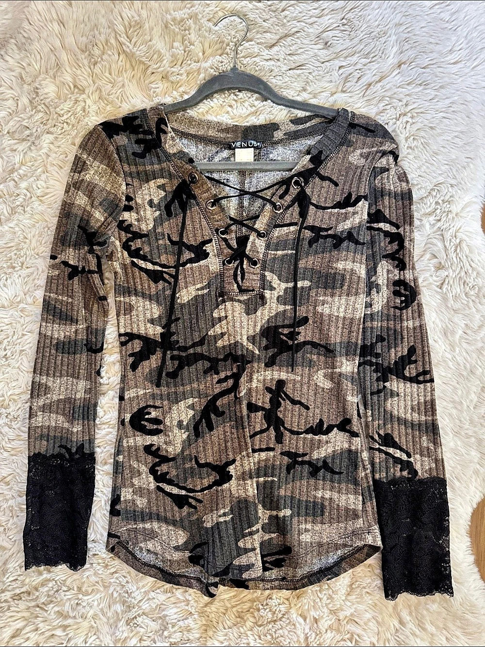 VENUS Camo Lace-Up Knit Long Sleeve Top in Brown & Black